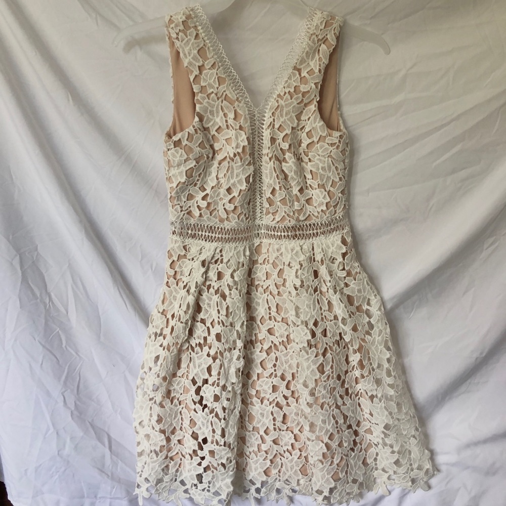 White lace dress